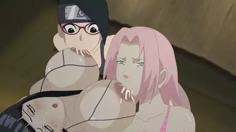 Futa sakura and sarada