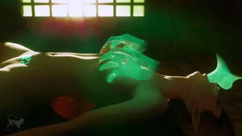 Ghostly Throating (a la YumPrincess)