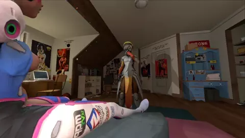 Mercy eats out Dva