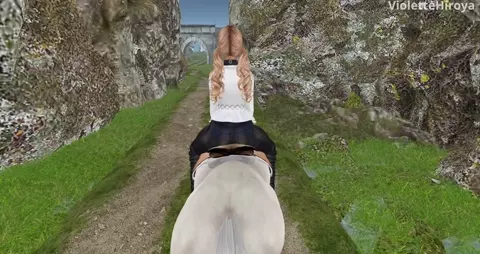 Slutty rider gets busy with her horse