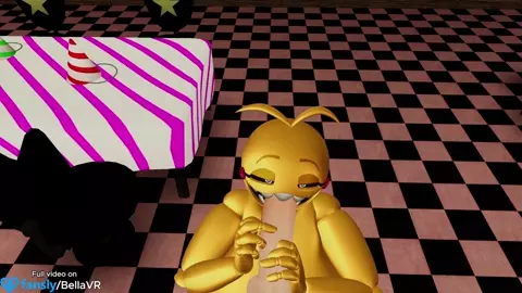 Toy chica deepthroat