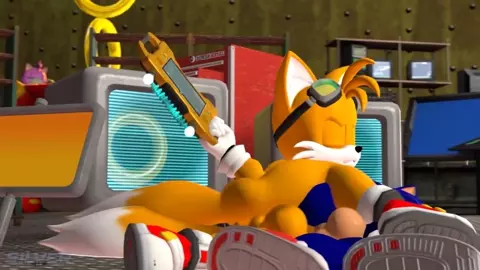 Tails Filling Sonic