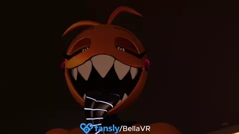Toy chica breasts