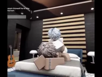 Fucking the absolute shit out of this femboy~