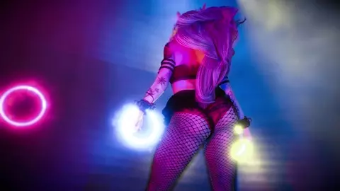 Ghile's Twerk Session