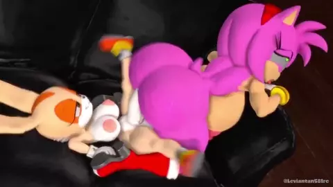 Amy Smashing Cream