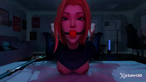 Lux X Jinx BDSM Strapon