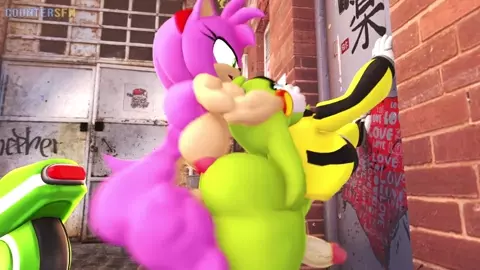Amy smashing Surge
