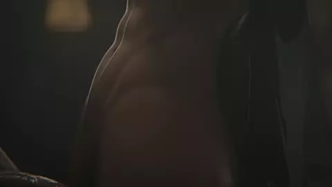 Lara's Torn Top [NO WM] [Visualoos] [4K] [60FPS]
