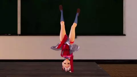 Chisato Hypnotized Handstand & Dance!